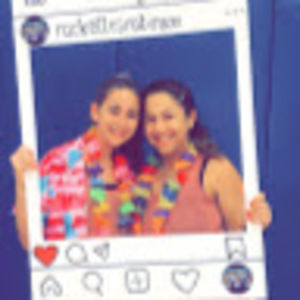 Meet your Posher, Olivia